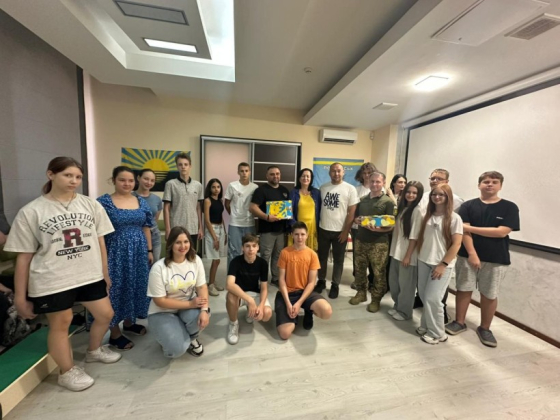 Юні рятівники і справжні герої: зустріч школярів Покровської «Школи безпеки» із захисниками України