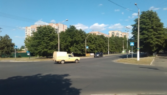 Петиция сработала: на перекрестке Дворцовой и Примаченко установят светофор 