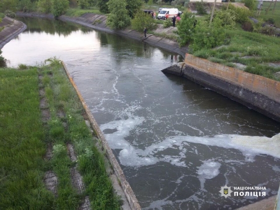 На Донетчине 11-летний мальчик утонул в водохранилище во время рыбалки 