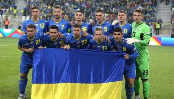 Сборная Украины по футболу осталась на 27 месте рейтинга ФИФА