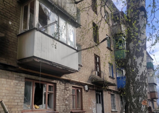 За добу ворог обстріляв 12 населених пунктів Донеччини - пошкоджено 19 цивільних об’єктів