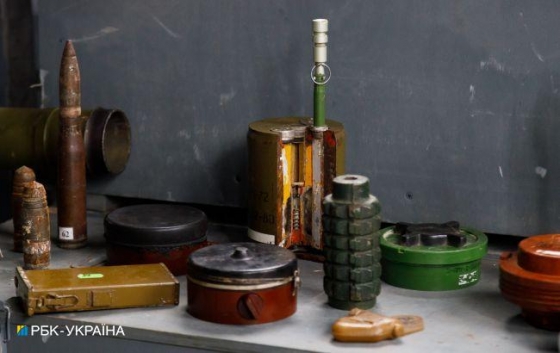 Під Ізюмом у руках у підлітка здетонував вибуховий пристрій