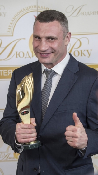 Кличко получил премию Человек года-2020 в номинации Мэр года