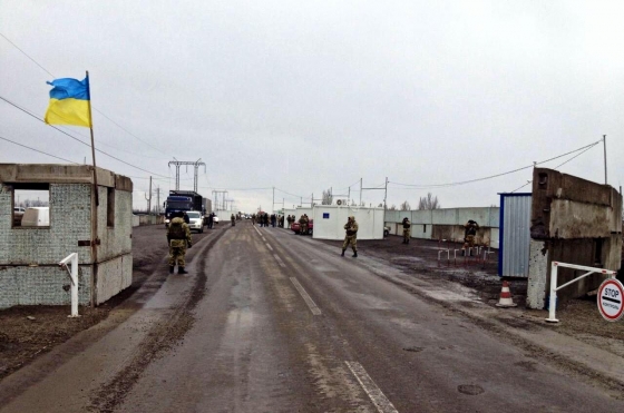 Боевики не пропустили на оккупированную территорию 24 автомобиля гумконвоя ООН, - Госпогранслужба