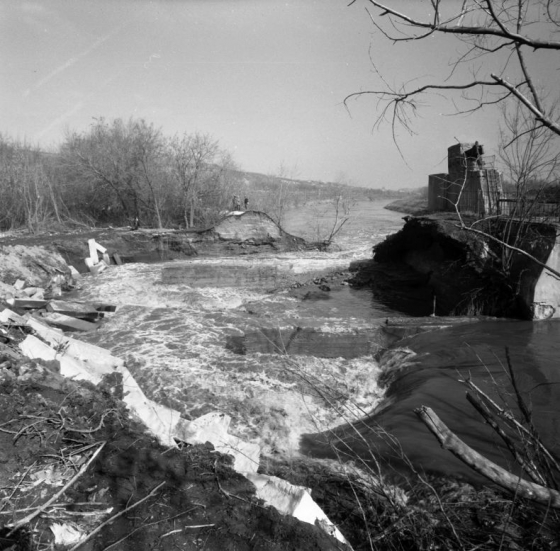 Історичний фоторепортаж: як у 1985 році у Краматорську прорвало дамбу і затопило Старе місто