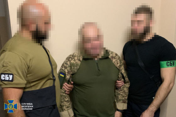 СБУ викрила ексохоронців Януковича та нацгвардійця, які збирали інформацію про українських посадовців