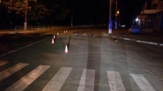 Сотрудники полиции установили водителя, который в центре Славянска сбил велосипедиста и скрылся с места происшествия