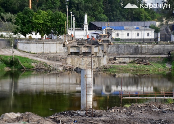 У Святогірську розпочалися роботи з відновлення підірваного мосту через Сіверський Донець - ЗМІ