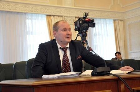 Судья Корбана Чаус ранее судил автомайдановцев. На комиссию ВСЮ не явился из-за &quot;болезни&quot;, - адвокат