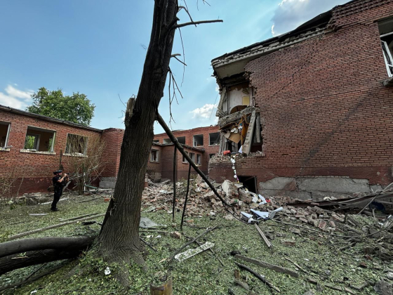 Рашисти підійшли за 11 км до околиць Покровська. У місті залишаються понад 59 тис. жителів, - МВА