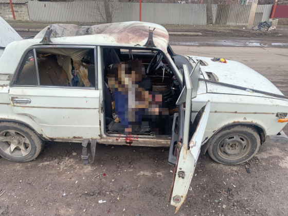 У Покровську війська рф атакували дроном цивільний автомобіль, вбивши одного та поранивши двох громадян