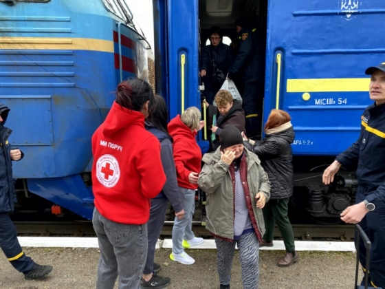 На Житомирщину прибув третій евакуаційний потяг із мешканцями Донеччини
