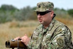 Турчинов констатировал смещение эпицентра российской агрессии на мариупольское направление