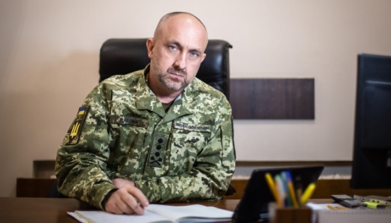 Найближчим часом ситуація на фронті стабілізується, будемо готувати контрударні дії, - командувач Сухопутних військ Павлюк