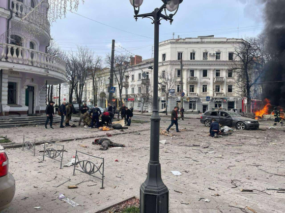 Росіяни вдарили по Сумах у Вербну неділю: була загроза балістики