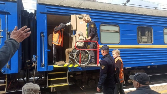 УЗ сегодня вывезла из Донетчины  440 пассажиров, из них 13 - маломобильные пожилые люди