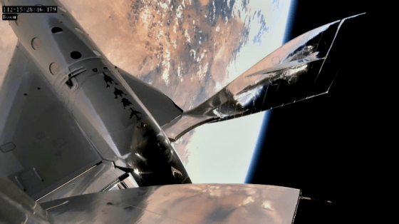 Virgin Galactic провела ключевой испытательный полет в космос