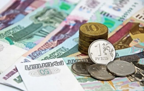 Російська валюта дешевшає: курс євро піднявся до 90 рублів завдяки санкціям