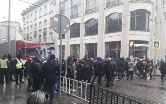 Во Львове предприниматели вышли на протест с требованием ослабить карантин, - патрульная полиция