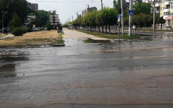 Центр Краматорска со вчерашнего вечера без воды
