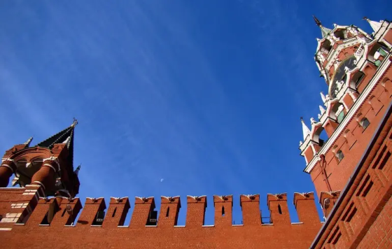 У російській делегації заявили, що переговори у Стамбулі відбудуться попри удари по аеродромах
