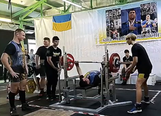 Спортсмени з Краматорської громади стали учасниками чемпіонату Донецької області з пауерліфтингу серед юнаків та дівчат