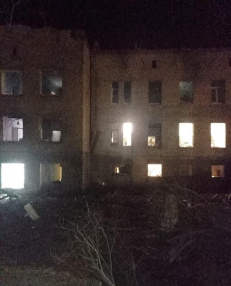 Рашисти вдарили по Дружківці та Покровську, пошкоджено лікарню, будинки та дитсадок, - ОВА