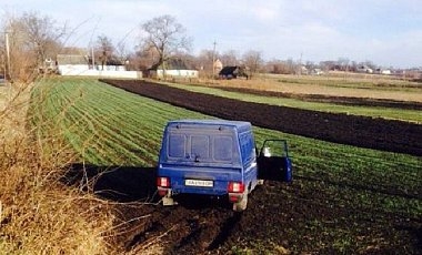 На Киевщине в сотрудников ГАИ бросили гранату: двое задержанных