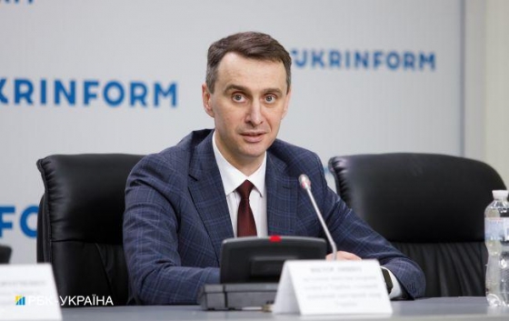 Семейных врачей обязали обзвонить украинцев и рассказать о вакцинации