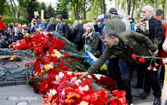 В Бердянске оккупанты требуют от дома культуры готовить концерты на 9 мая