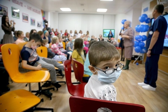 Кабмин создал &quot;Школу супергероев&quot; для обучения детей на стационарном лечении в больницах