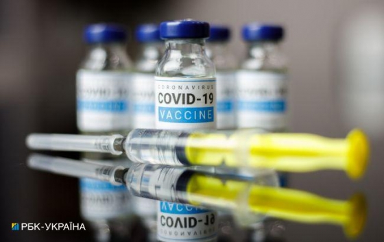 Когда в Украине начнут вакцинировать детей от COVID: ответ Минздрава 