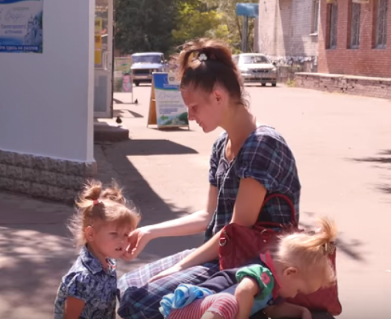 В Славянске переселенцы судятся с Управлением труда и соцзащиты из-за выплат (видео)