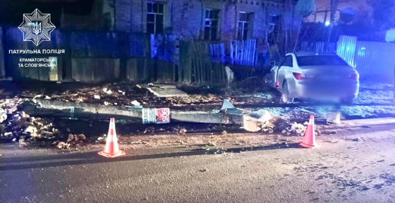 Електроопора зупинила безвідповідального водія