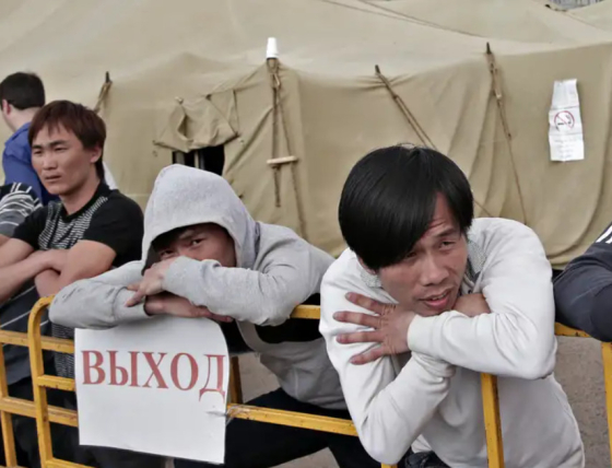 Понад 2 млн мігрантів виїхали із Росії цьогоріч