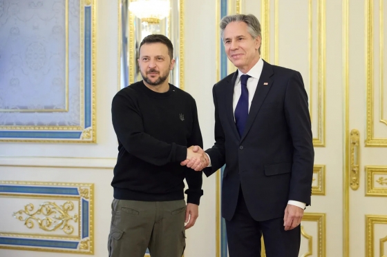 Блінкен зустрівся із Зеленським: &quot;Ми знаємо, що зараз складні часи. Допомога вже узгоджена, вона вже їде&quot;