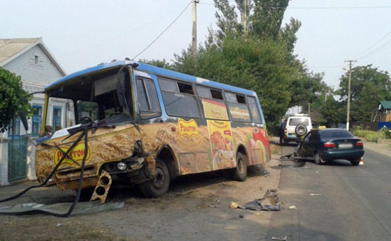В Мариуполе произошло ДТП с автобусом 