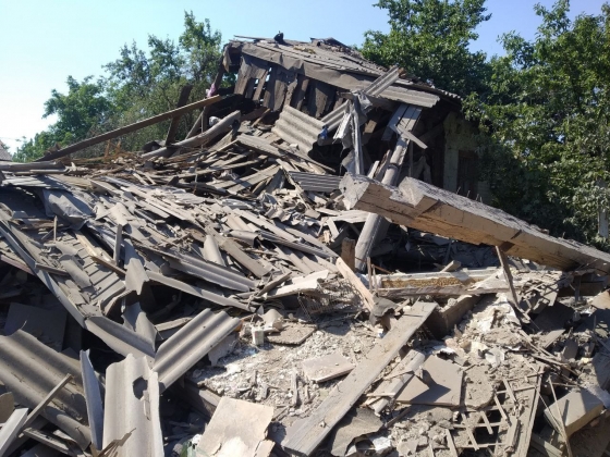 В результате вражеского ракетного обстрела Торецка в Донецкой области погибла семья из трех человек, - ОВА