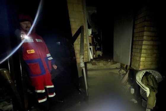 Дві родини під Києвом отруїлися чадним газом з генераторів. Чоловік загинув
