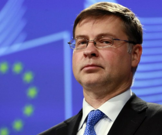 У Єврокомісії пояснили шлях до кредиту для України на $50 мільярдів. Ускладнити його може Угорщина