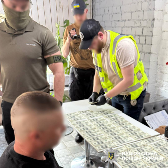 12 000$ за статус багатодітного батька – поліція викрила киянина, який допомагав ухилянтам