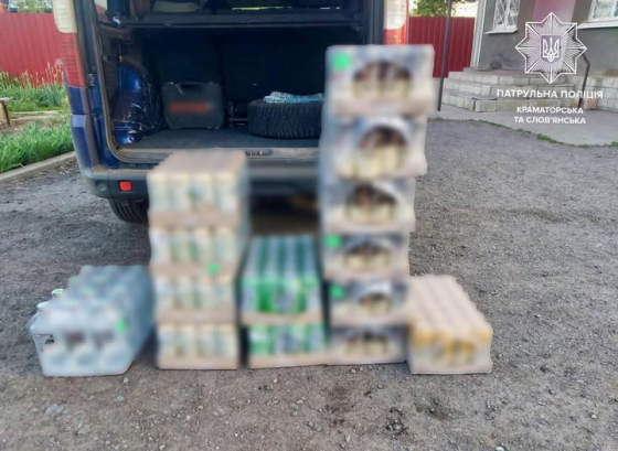 Патрульні продовжують виявляти заборонений до реалізації алкоголь