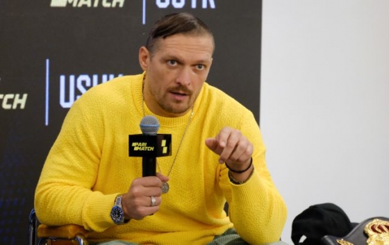 Усик – Ф&#039;юрі. Українець озвучив потенційну дату об&#039;єднавчого бою