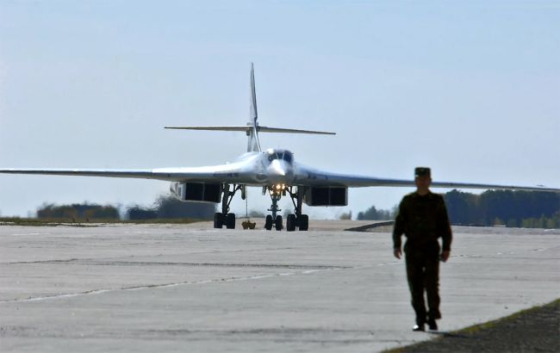 Удар по аеродрому &quot;Енгельс&quot;: з&#039;явилися супутникові знімки наслідків