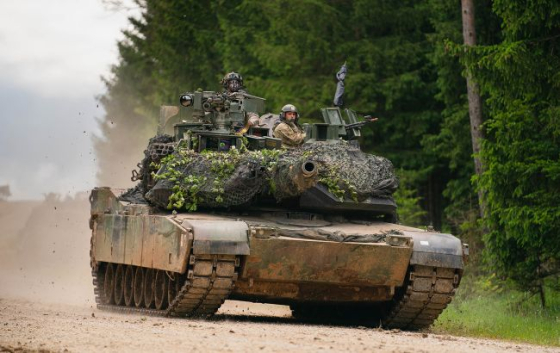 Австралія відправила в Україну танки Abrams: у США прогнозують складнощі, - ABC