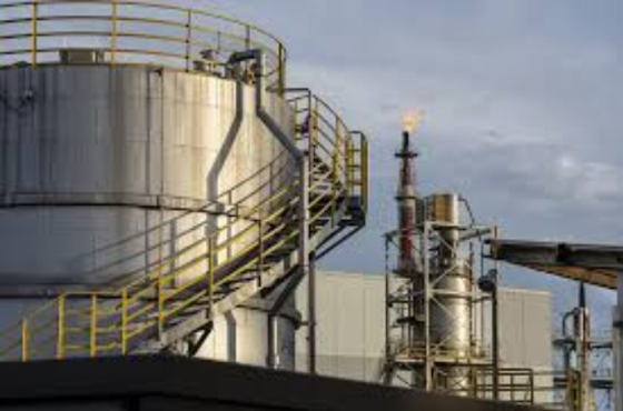 Безпілотники атакували нафтобазу у Бєлгородській області