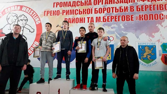Краматорские борцы возвращаются с медалями из Закарпатья 