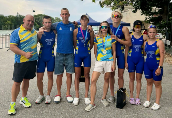 Триатлети Донеччини вибороли повний комплект нагород чемпіонату Болгарії