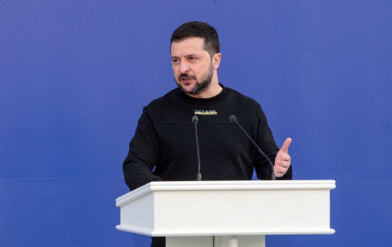 Ватикан допоміг у звільненні двох українських священників з полону, - Зеленський