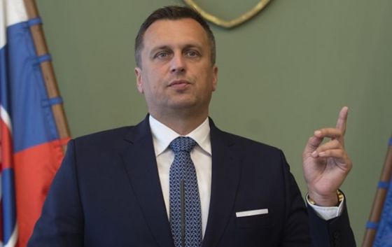 Словацькі депутати вирушили до РФ говорити про постачання газу: Польща не дозволила їм летіти над своєю територією